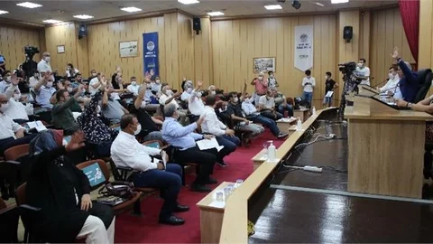 Akdeniz Belediye Meclisi Toplandı