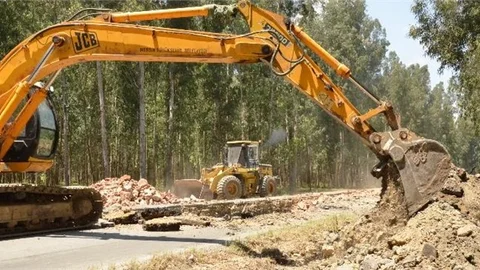 Bataklık Alandan Geçen Yola Yeni Çözüm