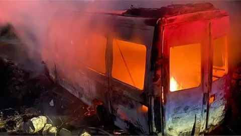 Tarım İşçilerini Taşıyan Servis Yandı