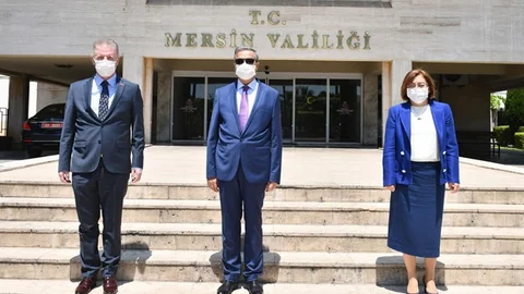 Gaziantep Valisi Gül ve Büyükşehir Belediye Başkanı Şahin’den Vali Su’ya Ziyaret