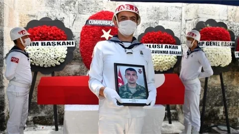 Şehit Mustafa Dağlı Son Yolculuğuna Uğurlandı