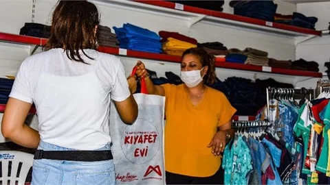 Asgari Ücretin Altında Geliri Olanlar, Kıyafet Evi’nden Faydalanacak