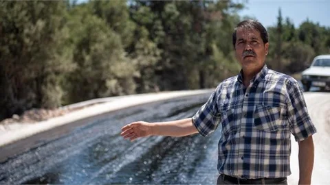 Kırsal Mahalle Yollarına Cumhuriyet Tarihinde İlk Asfalt!