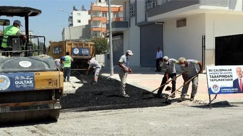 Asfalt Yama, Yol Açma, Kilit Taşı, Kasis Yapımı ve Yağmur Oluğu Döşeme Çalışmaları Yapılıyor