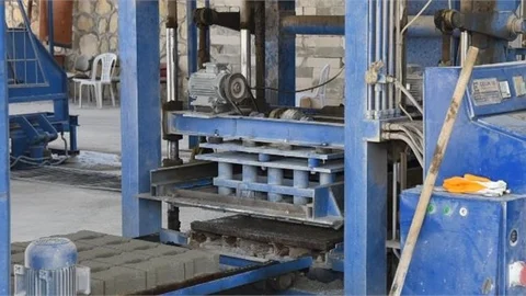 Sokaklar Yenileniyor