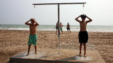 Yüzmeye Gelen Vatandaşlar İstedi, Başkan Gültak Talimat Verdi