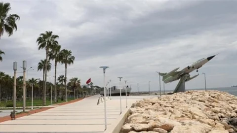 Sahil'deki İki Efsaneye Bakım