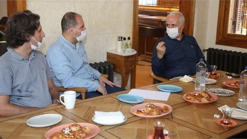 Akdeniz Belediye Başkanı Gültak’tan Çağrı: "Tarihi Mersin Evlerini Yaşatalım"