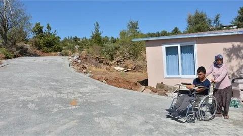 Engelleri Birlikte Aşıyoruz