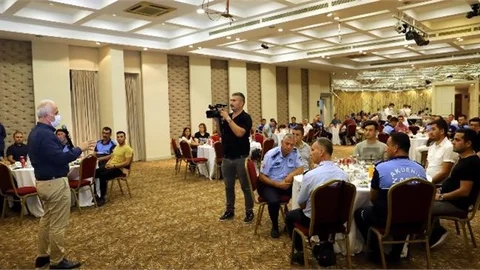 Başkan Zabıta Memurları İle Buluştu