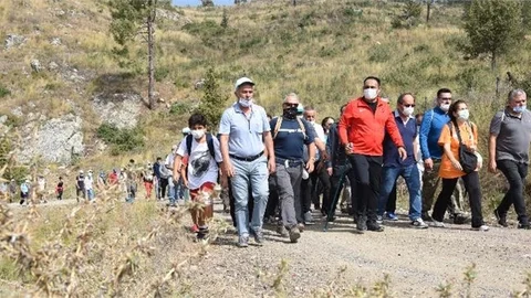 1453 Rakımda Doğa Yürüyüşü İle Karşılayacak