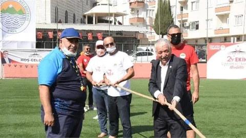 Toroslar Belediyesi Personelleri Halat Çekti