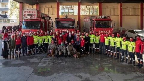 Başkan Seçer, İzmir’den Dönen Kahraman İtfaiyecilerle Buluştu