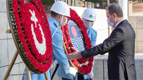 Ulu Önder Atatürk Mersin’de de Saygı ve Özlemle Anıldı