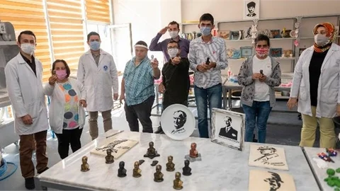 Özel Çocuklardan 10 Kasım’a Özel Çalışma