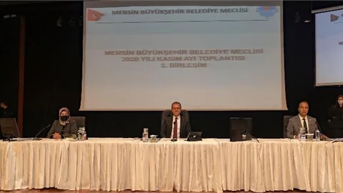 Seçer’den Müjde: Çevre Dostu 100 Yeni Otobüs Daha Alınacak