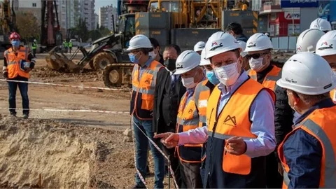 %30’u Tamamlanan Forum Katlı Kavşağı İnşaatında İnceleme