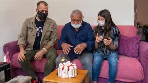 Mersin'de Bir Ev Daha Sıcak Yuvaya Dönüştürüldü