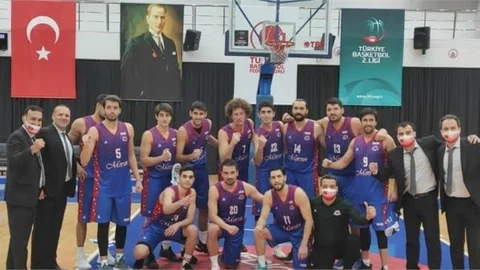 Büyükşehir Gsk Erkek Basketbol Takımı 2. Lig’de Başarıyla İlerliyor