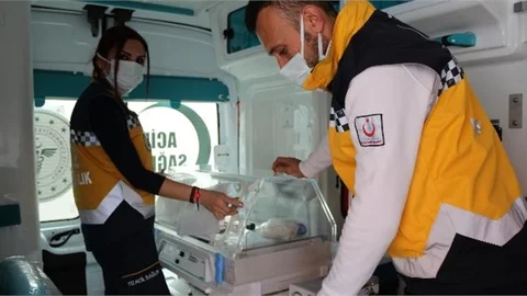 Yenidoğan Ambulansları Hizmete Girdi