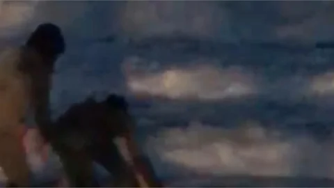 Varandaşlar Tarafından Kurtarıldı