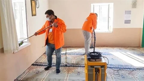 Tarsus ve Çamlıyayla’da Mezarlık ve Cami Temizlik Çalışmaları Sürüyor