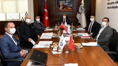 Vali Su, OSB Toplantılarına Başkanlık Etti