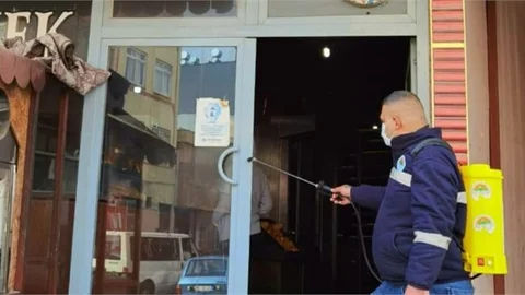 Toroslar'da Dezenfekte Çalışmaları Üst Seviyede