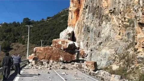 Yol Kapanması Duyurusu