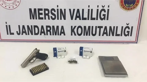 Uyuşturucu ve Silah Ele Geçirildi