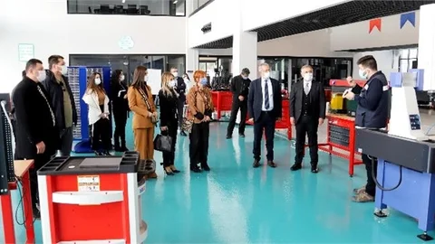 Model Fabrika'nın Konuğu Mersin Giad Oldu