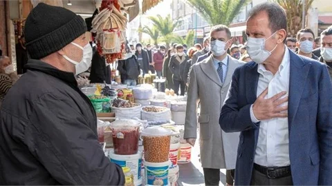 Başkan Seçer, Cuma Mesaisini Tarsus’a Ayırdı