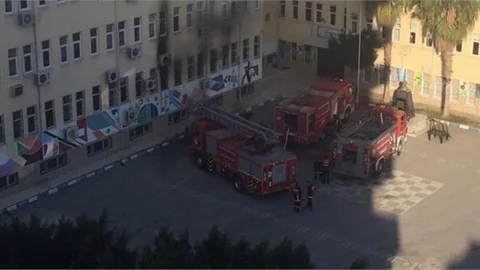 Mersin'de Okul Yangını!