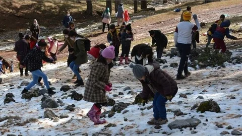 Başkan Seçer Söz Verdi, Çocuklar Karboğazı’nda Keyifli Bir Gün Geçirdi