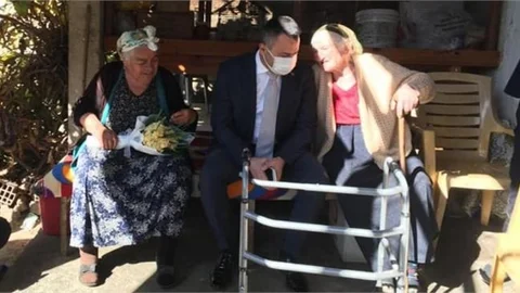 Kaymakam Otcu Cuma Buluşmalarına Devam Ediyor