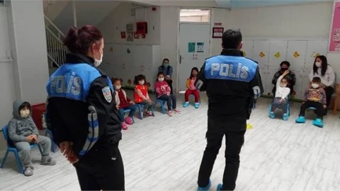 Cumhuriyet Anaokuluna Ziyaret