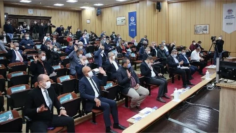 Akdeniz Belediye Meclisinde Kadına Şiddet Konusu Ele Alındı