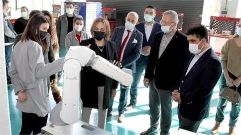 Zeynep Gül Yılmaz ve Cesim Ercik’ten MTOSB’ye Ziyaret