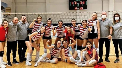Büyükşehir Gsk Kadın Voleybol Takımı Play-off’a Hazırlanıyor