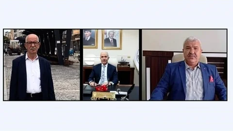 Akdeniz Belediyesi’nde Bayrak Değişimi