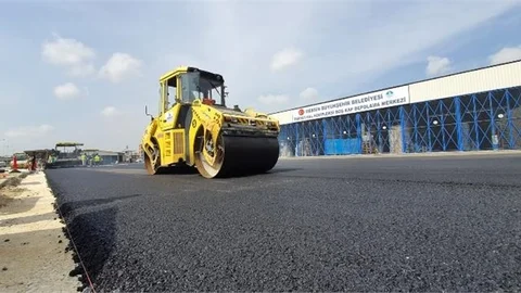 Dev Kompleksin Zemini Yenileniyor