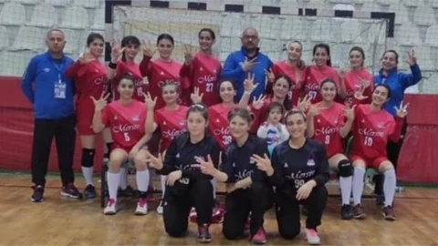 Mersin Büyükşehir Gsk Sporcuları Fırtına Gibi Esiyor