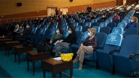 AFAD Ekibi, Mersin Büyükşehir Personeline ‘Afet Bilinci Eğitimi’ Verdi