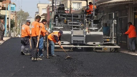 Kazanlı Mahallesi Atatürk Caddesi’nde Sıcak Asfalt Serimi Tamamlandı