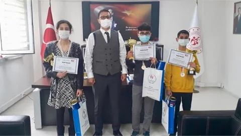 Türkiye’de İlk Kez Düzenlenen “Mersin Köy Okulları Satranç Turnuvası” Sona Erdi