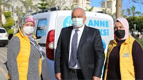 Pandemi Sürecinde "Anne Taksi" Kadınlara Umut Oldu