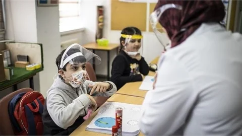 İşitme Engelli Vatandaşlara Türk İşaret Dili Desteği