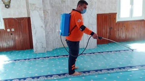 Büyükşehir, Cami ve İbadethanelerde Dezenfekte Çalışmalarına Devam Ediyor