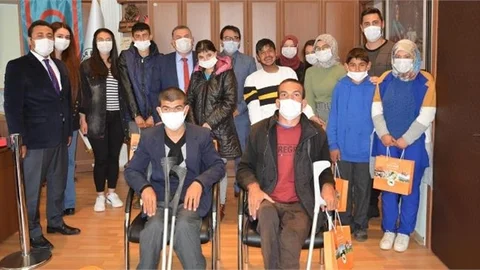 Özel Çocuklardan Başkan Ünüvar’a Ziyaret