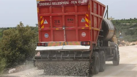 Ayaş’ta Yol Çalışması